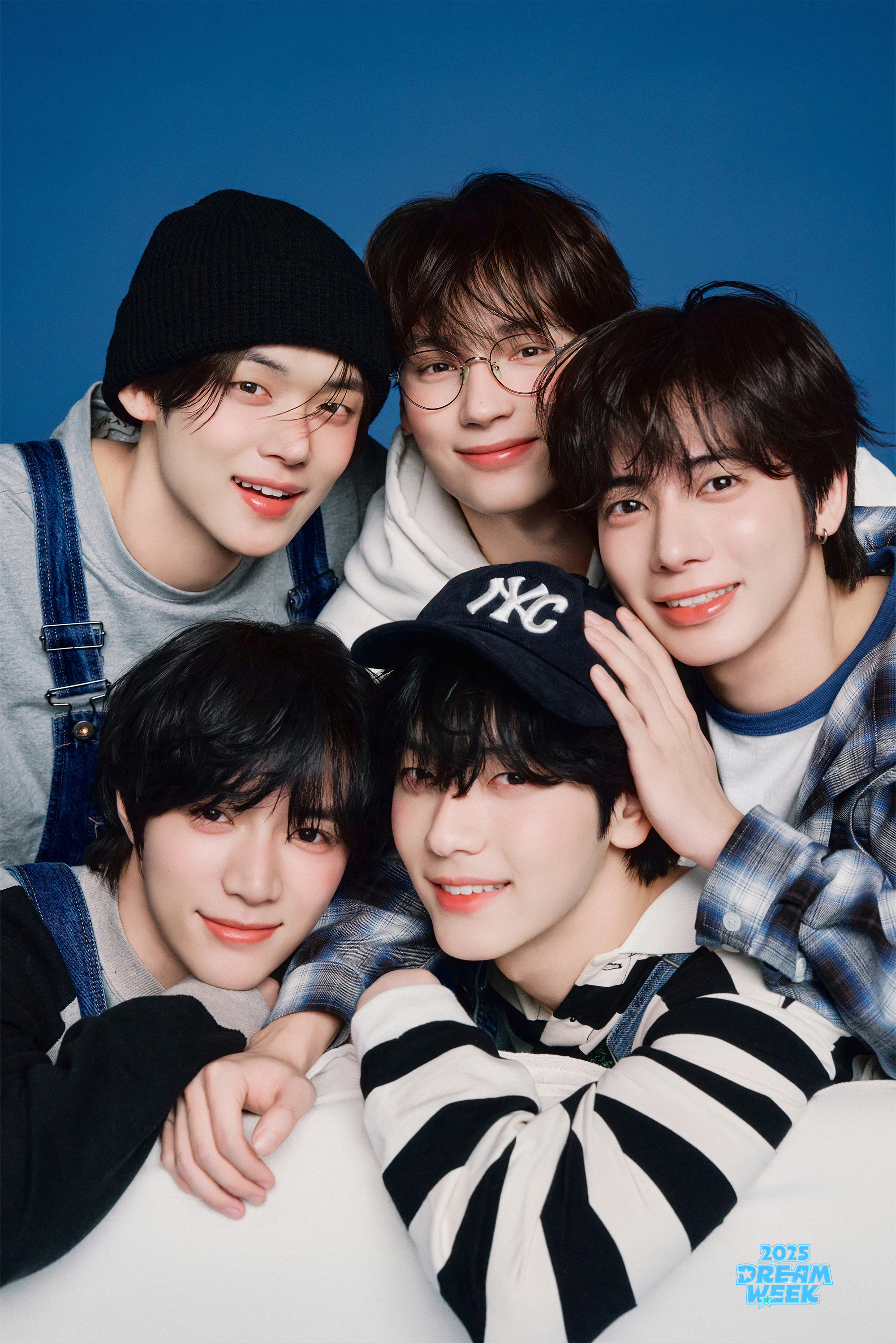 Foto terbaru TOMORROW X TOGETHER