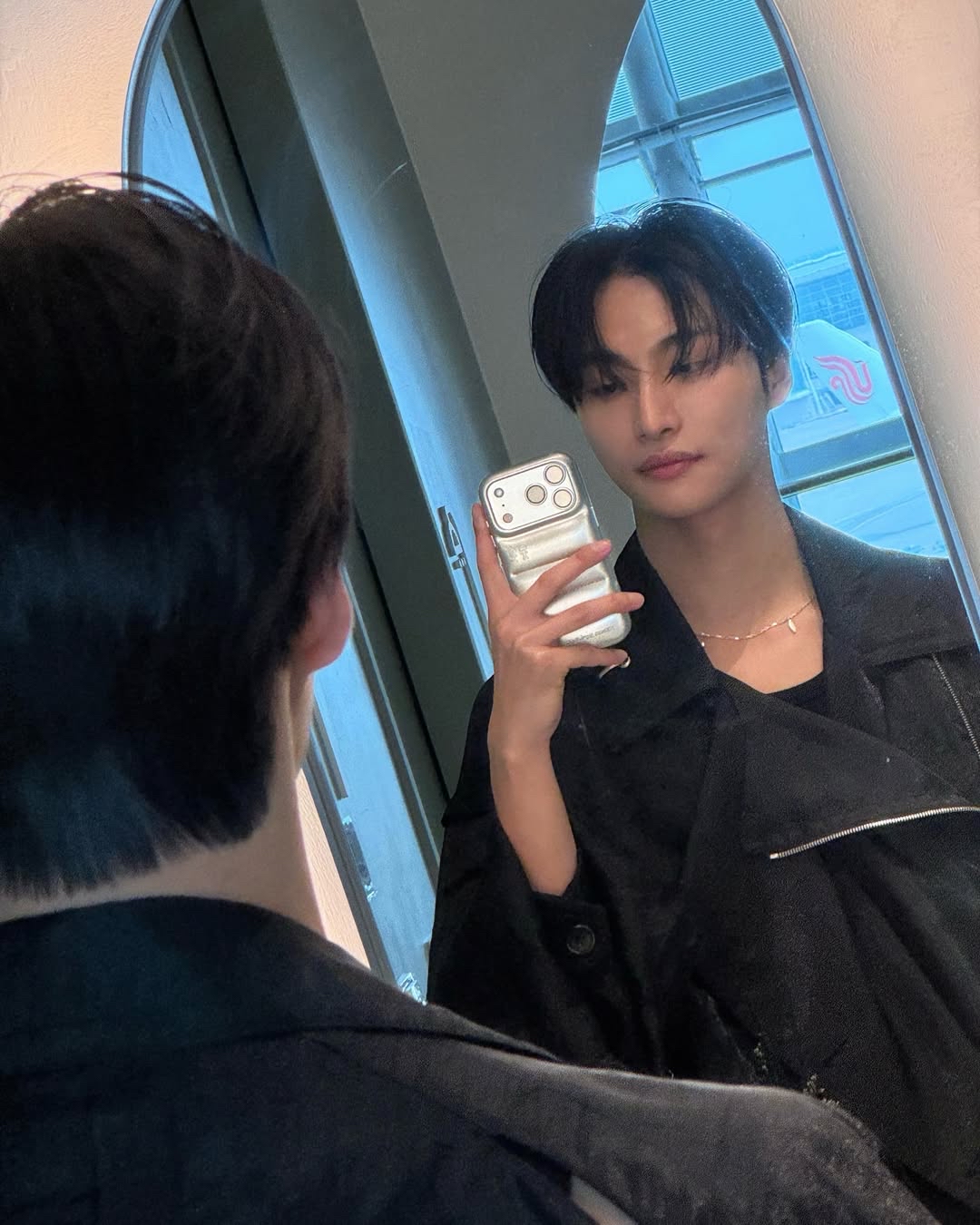 A moment captured by Seonghwa (ATEEZ)'s fan