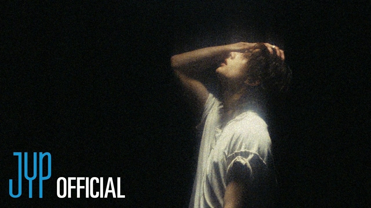 Behind-the-scenes cut of Hyunjin (Stray Kids)