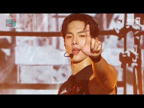 Foto aktivitas terbaru MONSTA X