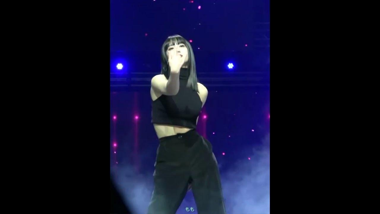 Latest photo of Momo (TWICE)