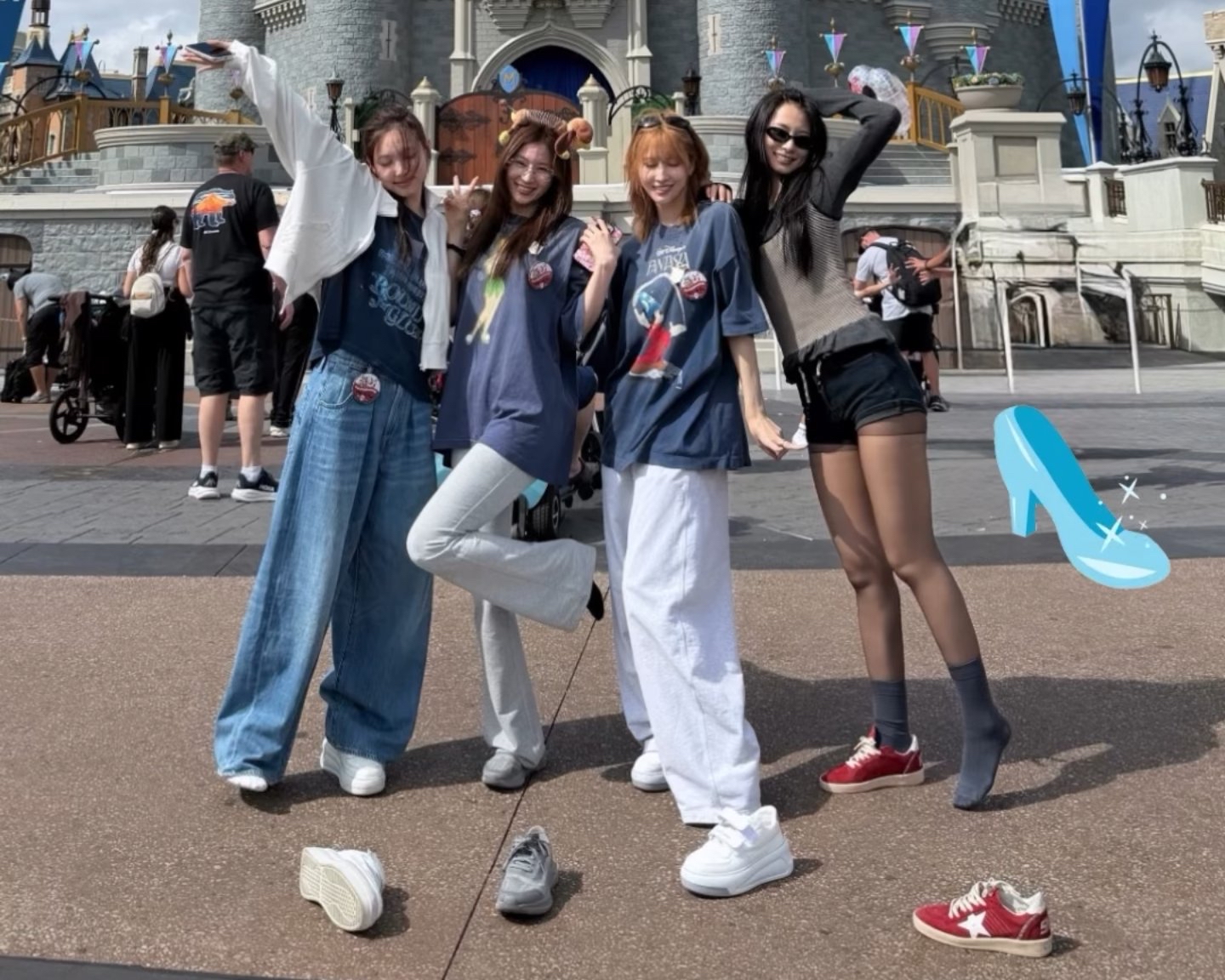 Latest photo of Momo (TWICE)