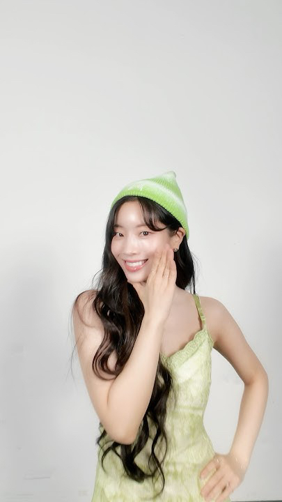 Foto terbaru Dahyun (TWICE)