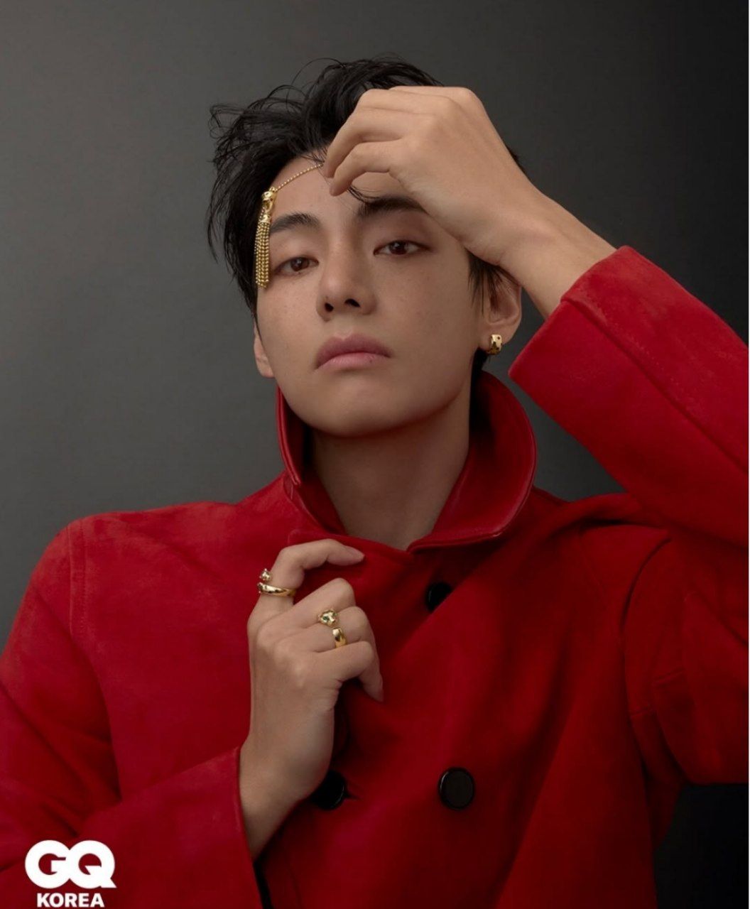 Foto aktivitas terbaru V (BTS)