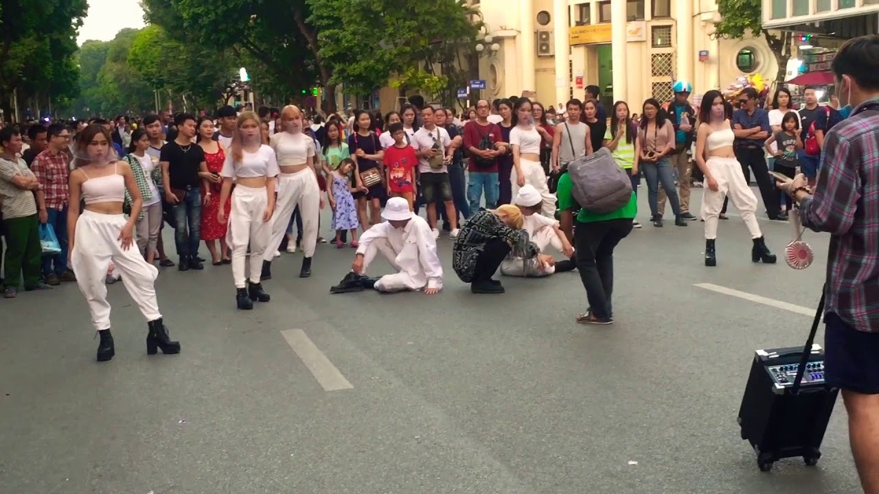 Behind-the-scenes cut of Hanbin (TEMPEST)