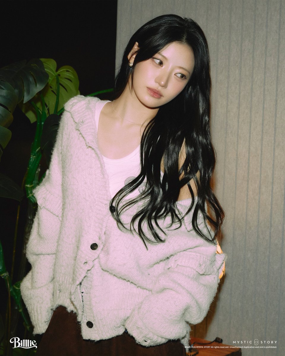 Latest photo of Billlie