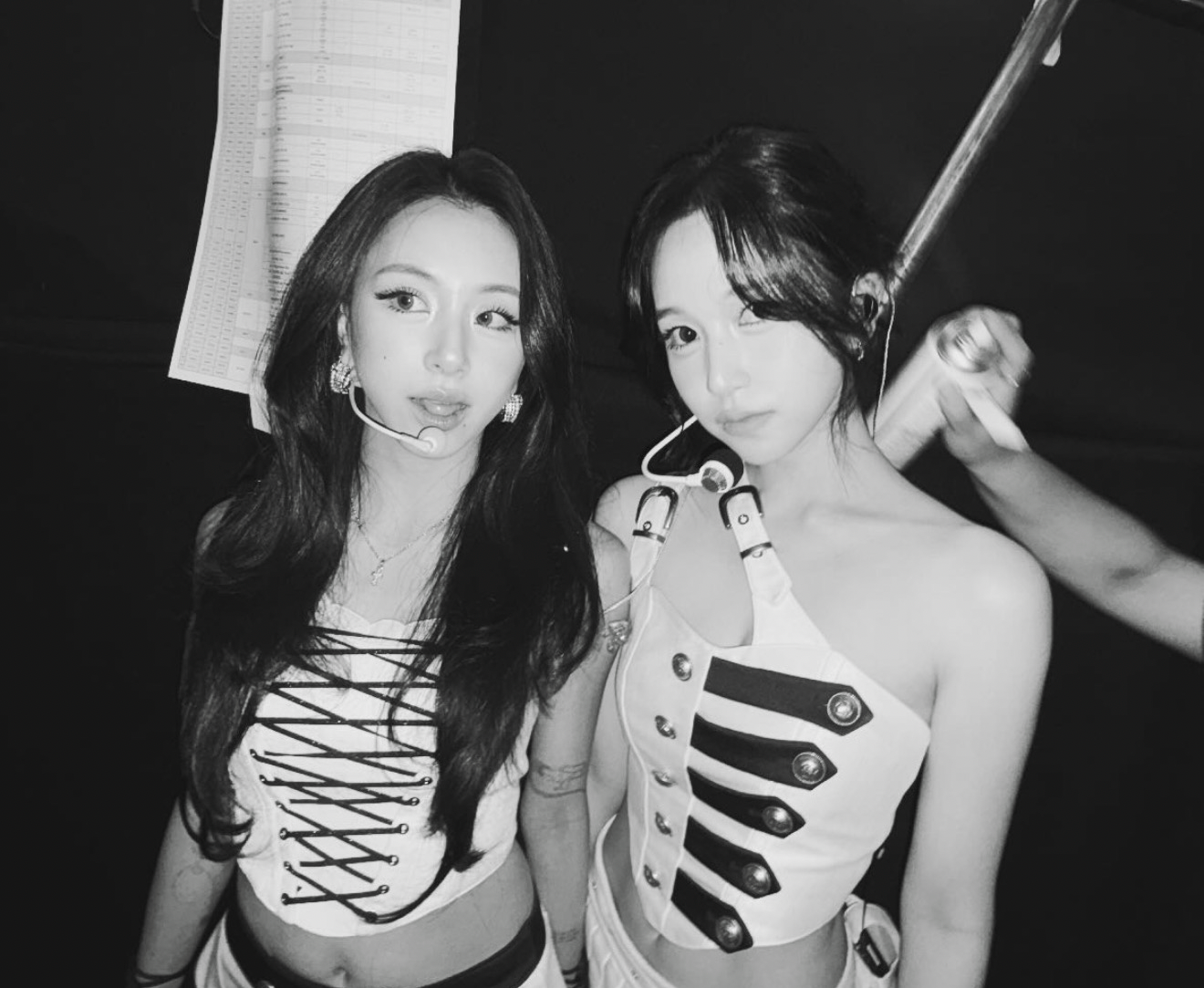 Behind-the-scenes cut of Mina (TWICE)