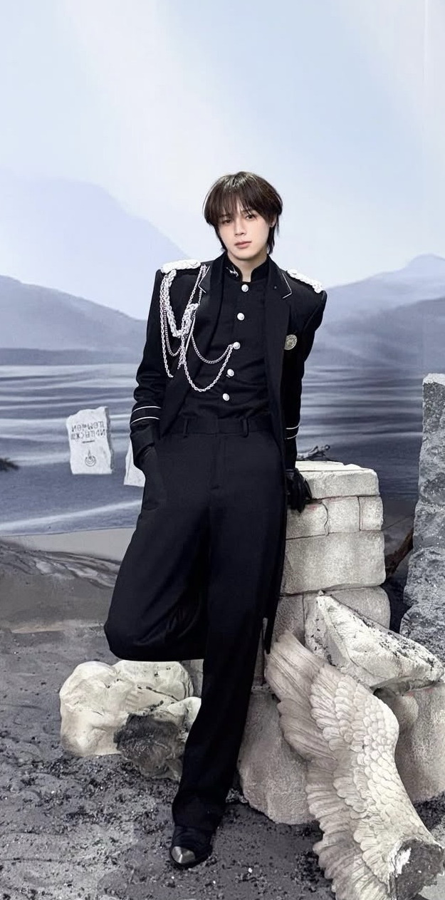 Fan-made special wallpaper for K (&TEAM)