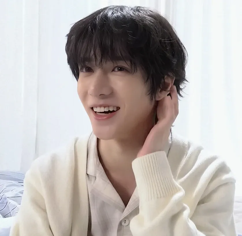 Recent activity shot of Beomgyu (TOMORROW X TOGETHER)