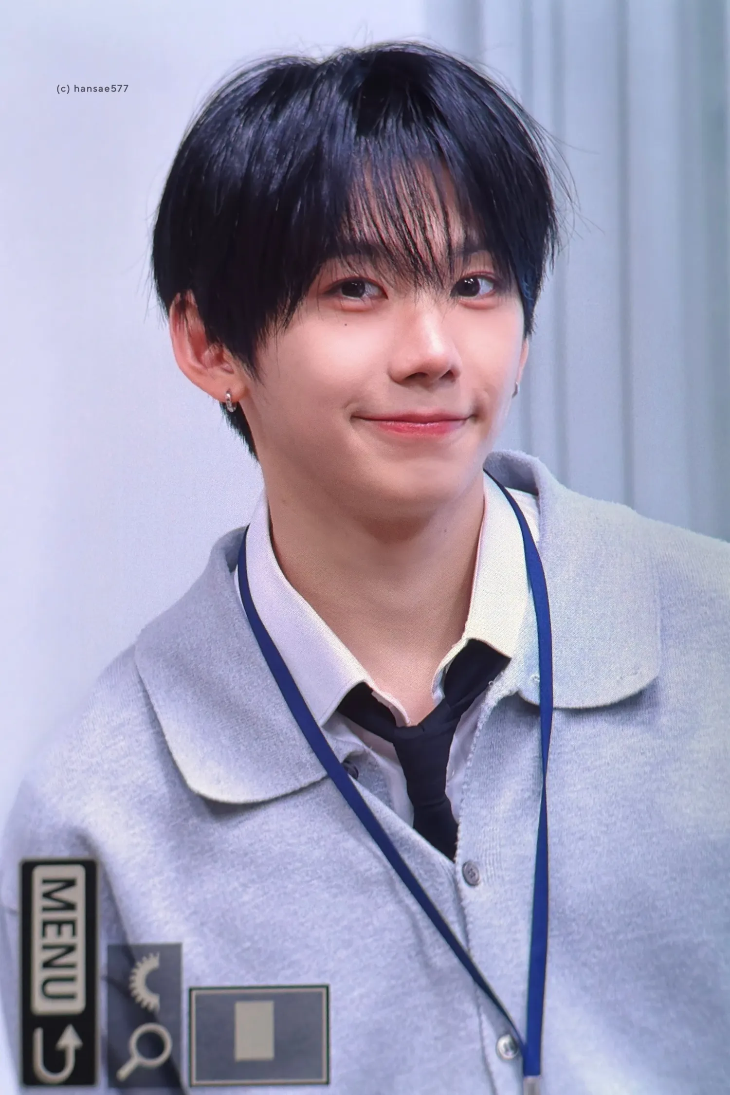 パク・ハン (AHOF)の舞台裏ショット