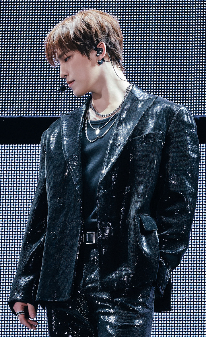 A moment captured by Dino (SEVENTEEN)'s fan