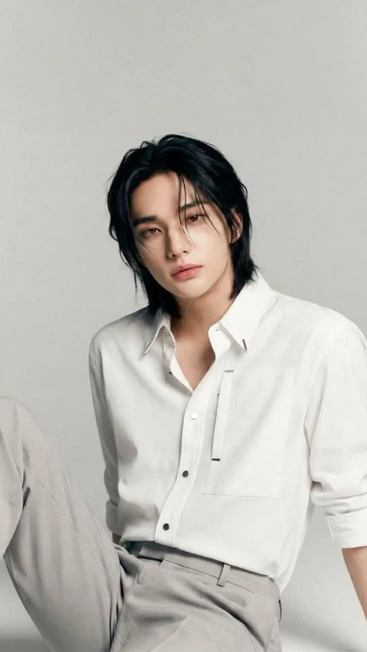 A moment captured by Hyunjin (Stray Kids)'s fan