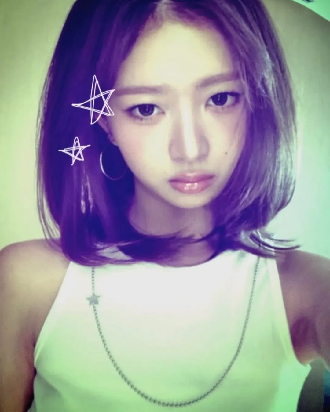 Behind-the-scenes cut of Rei (IVE)