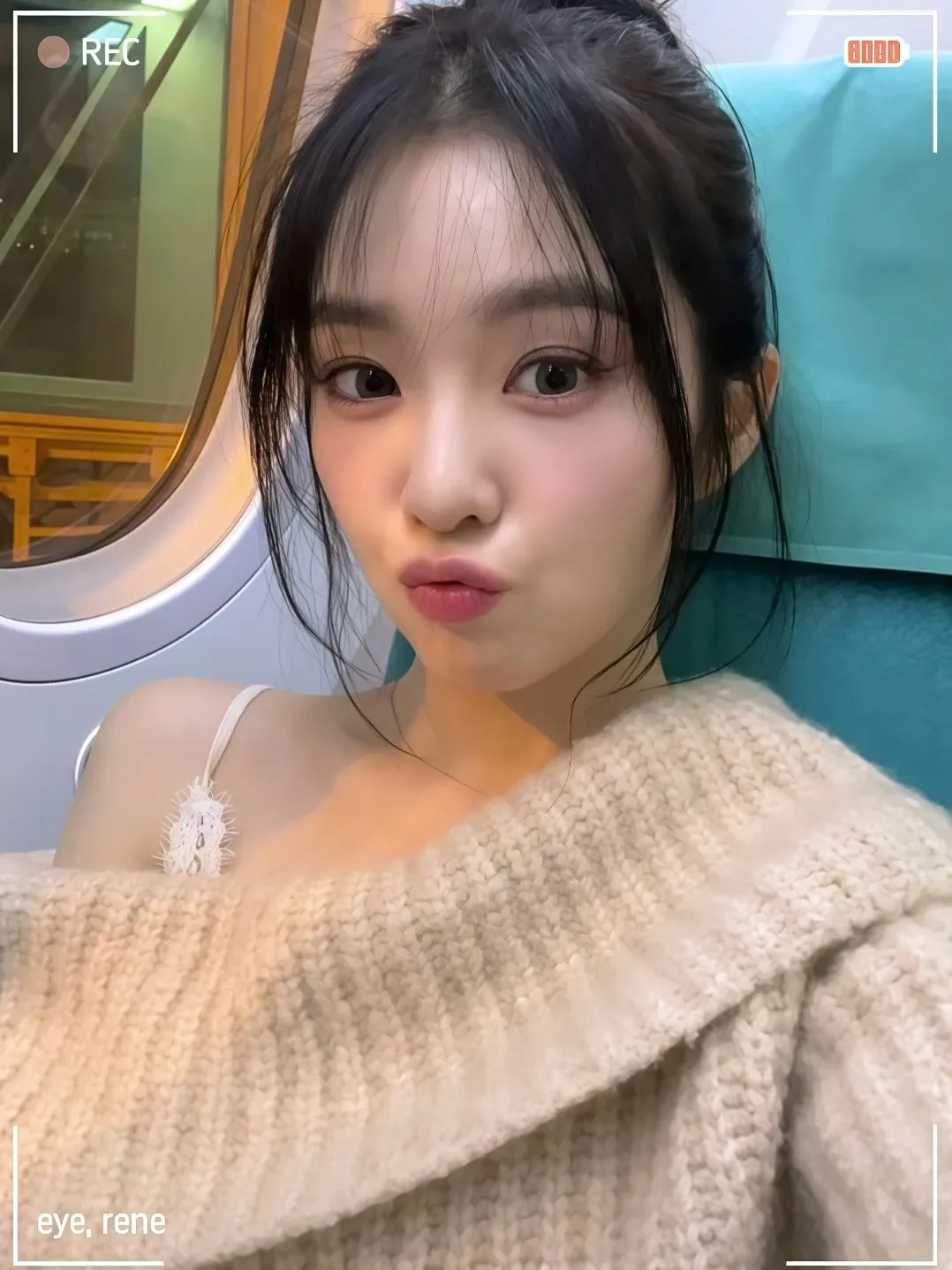 Irene (Red Velvet)的最新照片