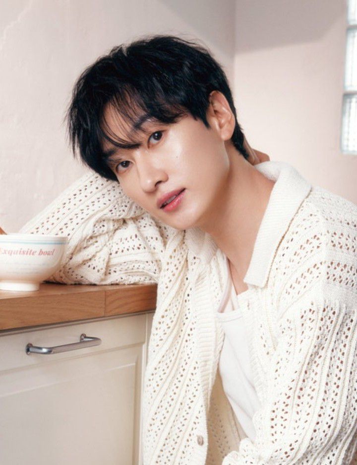 A moment captured by Eunhyuk (Super Junior)'s fan