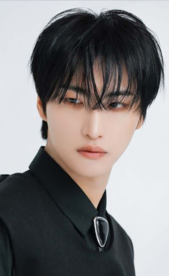 Behind-the-scenes cut of Seonghwa (ATEEZ)