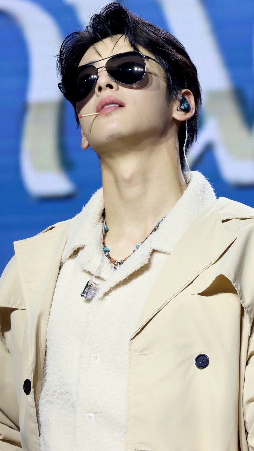 粉絲為車銀優 (ASTRO)分享的感性桌布