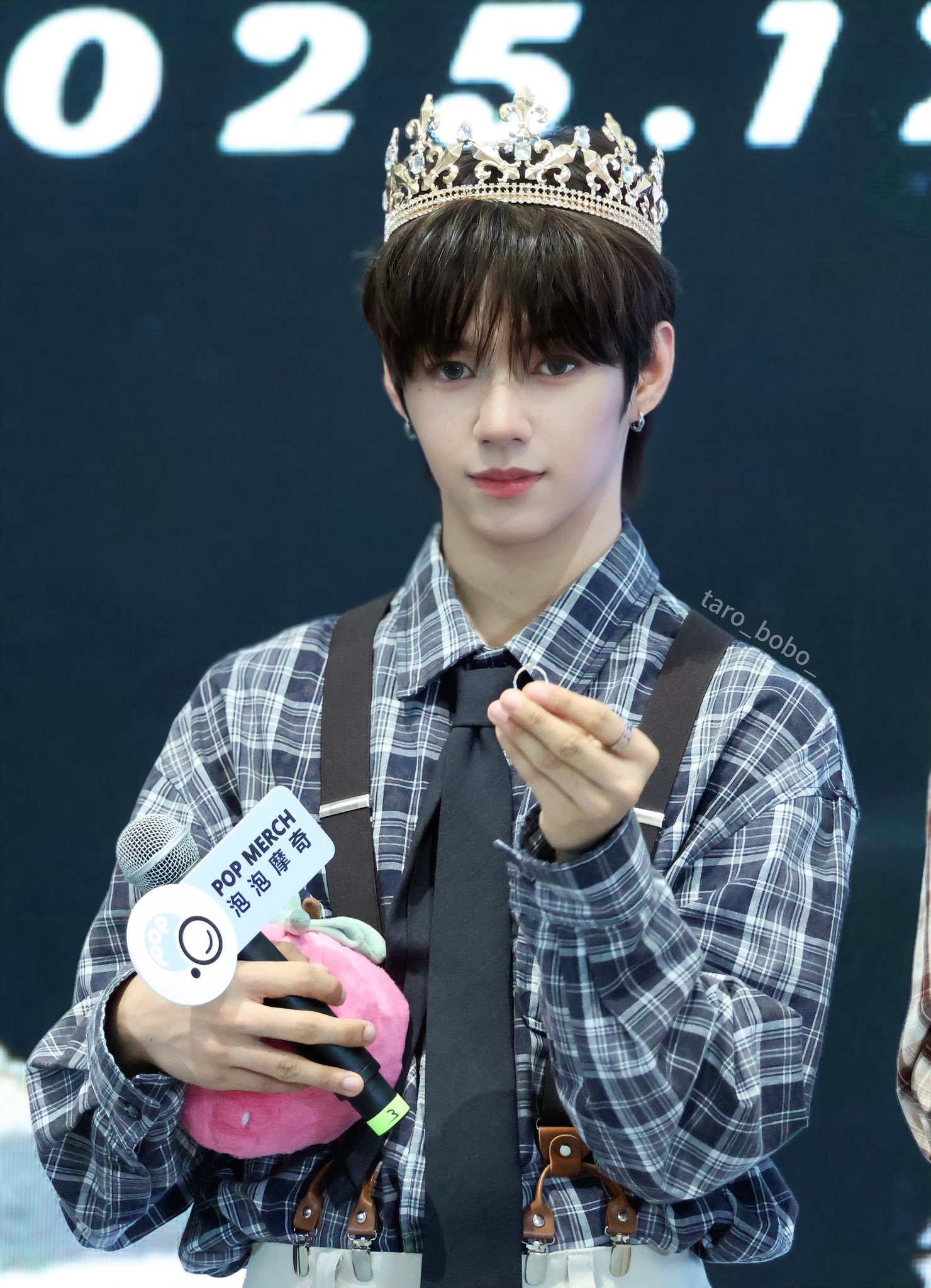 ジェイエル (AHOF)の舞台裏ショット