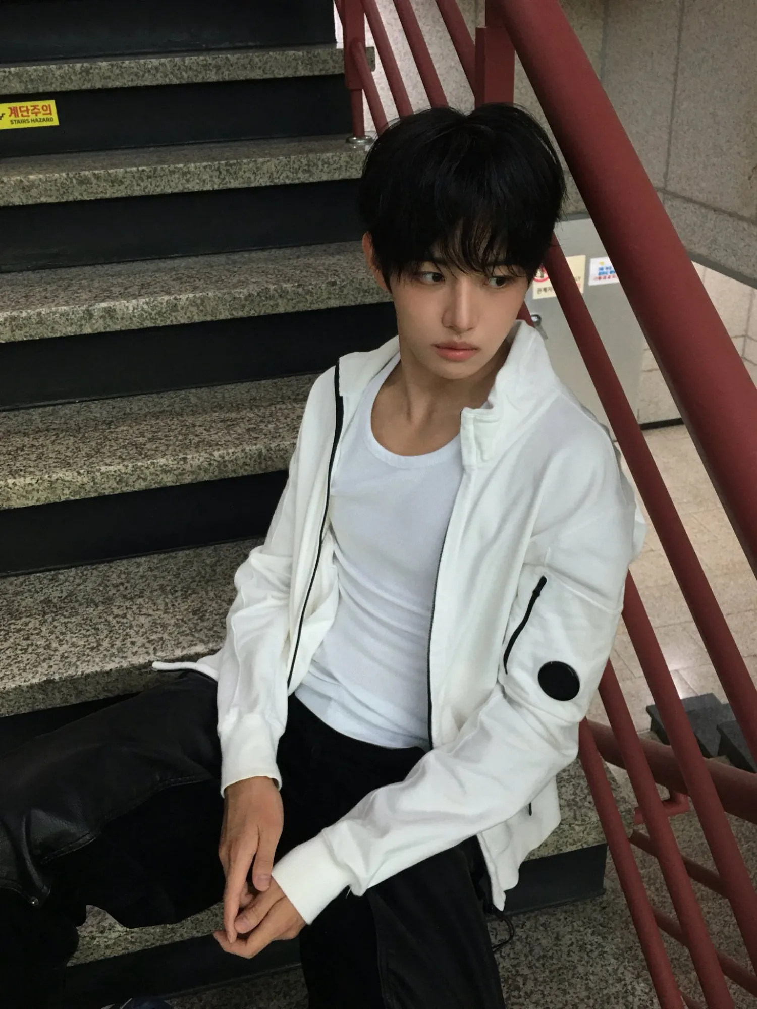 A moment captured by Jang yonghoon (IDID)'s fan