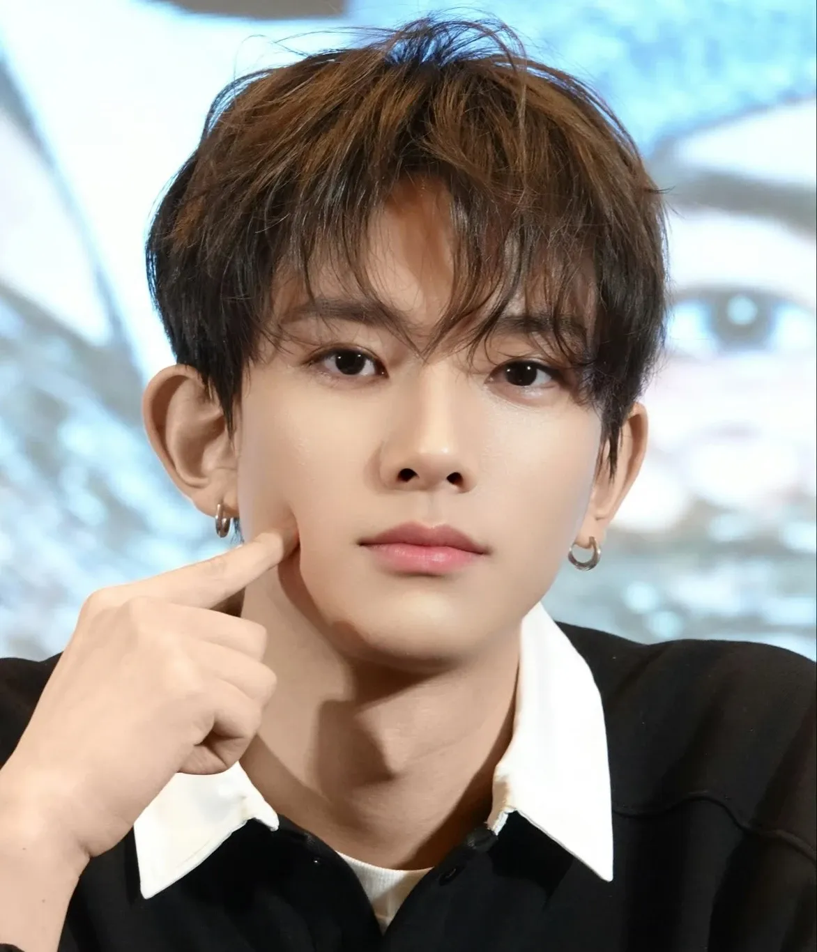 희승의 비하인드 컷