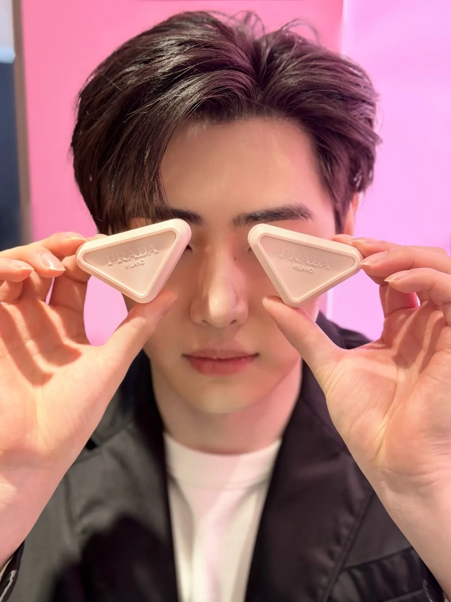 Foto aktivitas terbaru Sunghoon (ENHYPEN)