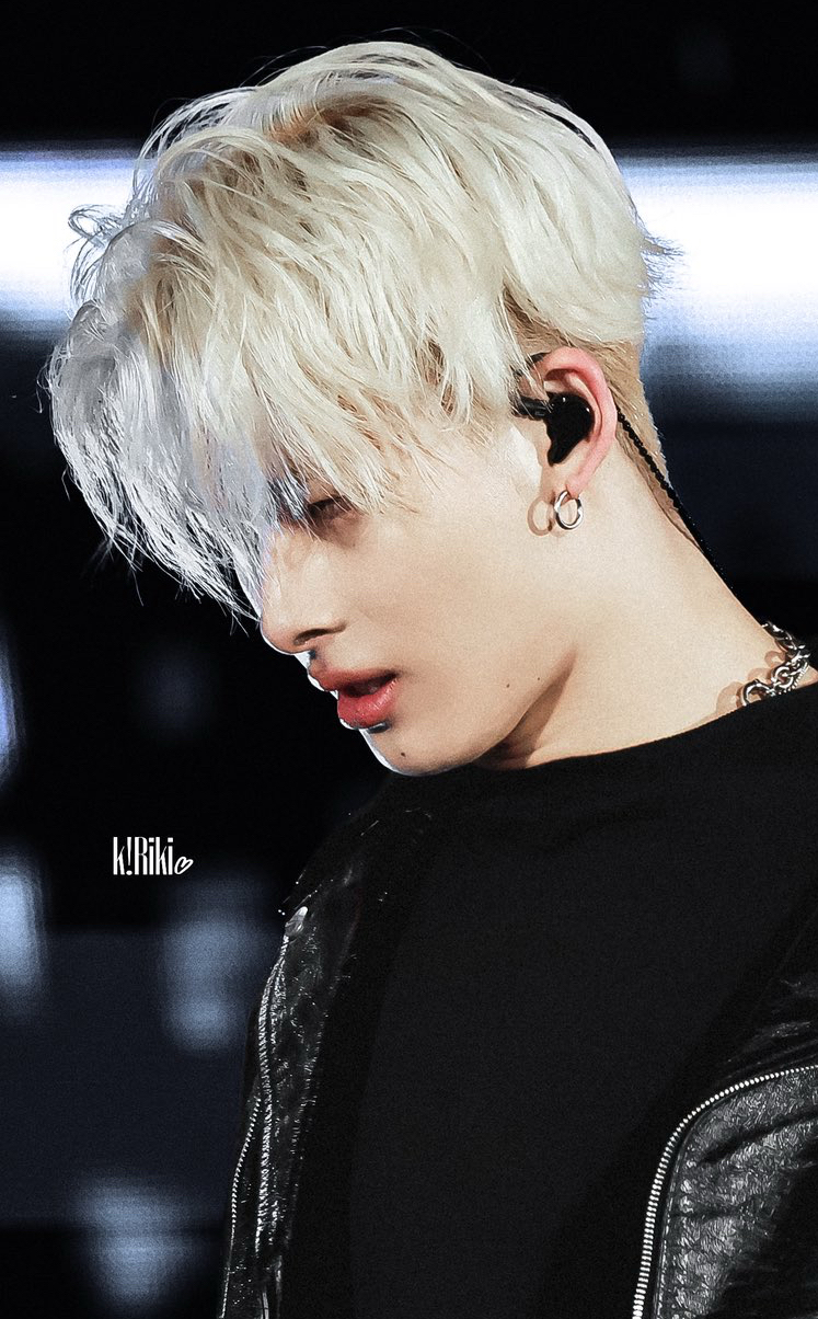 Behind-the-scenes cut of NI-KI (ENHYPEN)