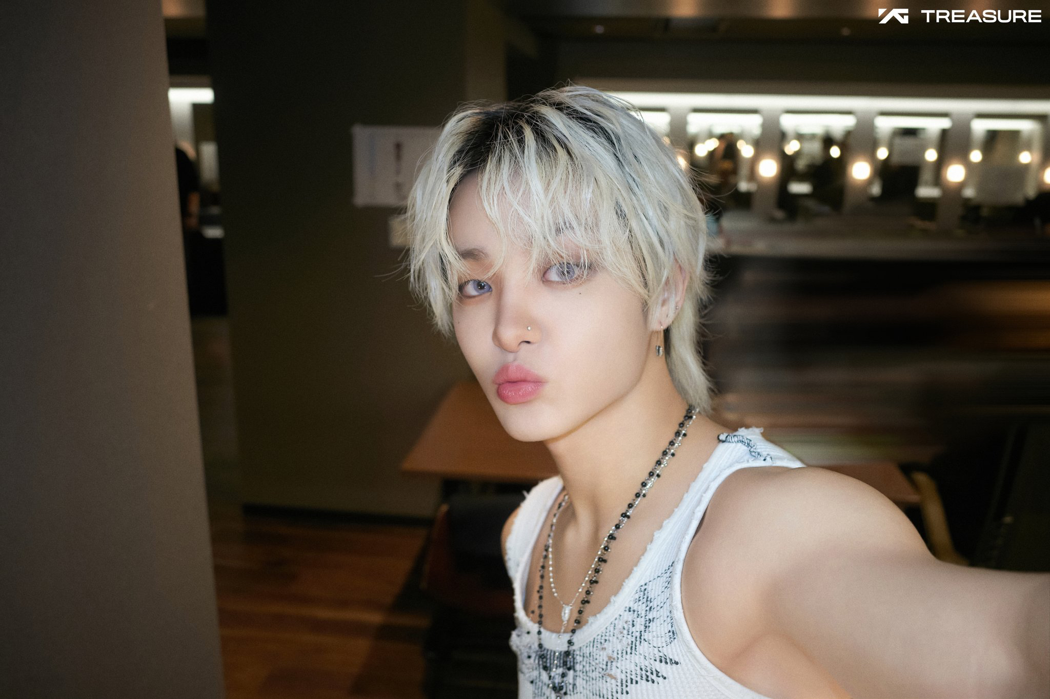 Foto aktivitas terbaru TREASURE