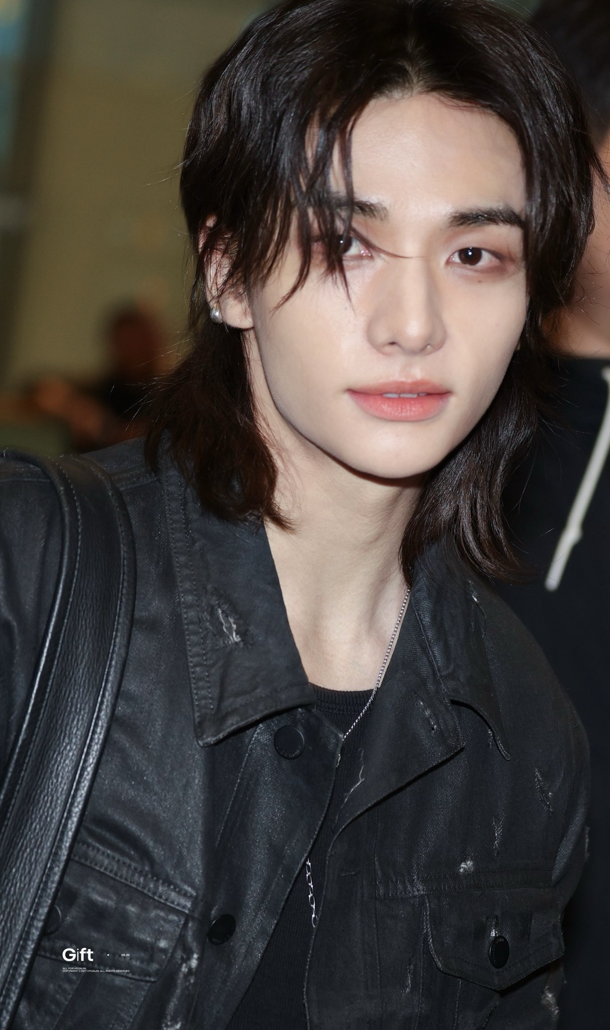 A heartfelt wallpaper shared by Hyunjin (Stray Kids)'s fans