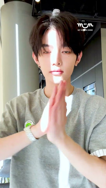 Today's most popular wallpaper in the Zhang Hao (ZEROBASEONE) community