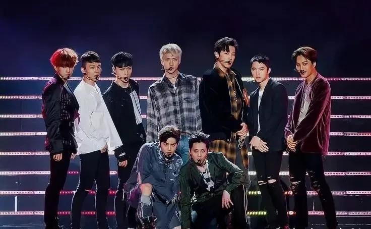 A moment captured by EXO's fan