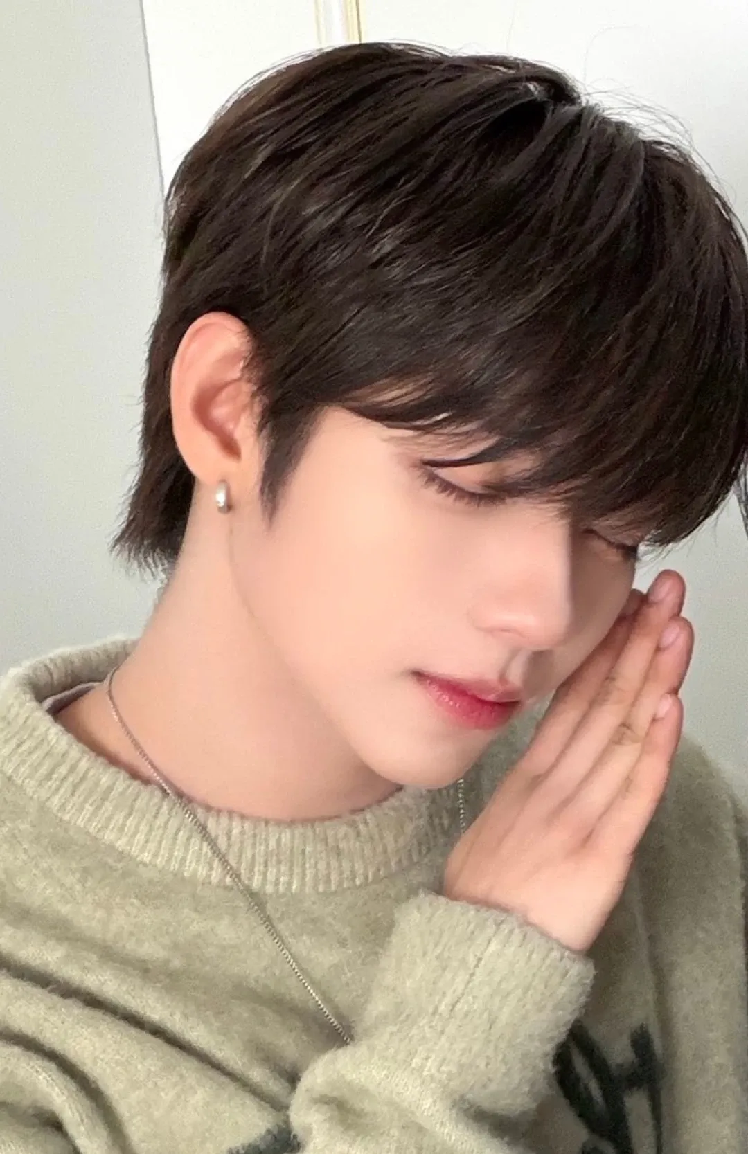 Recent activity shot of JL (AHOF)