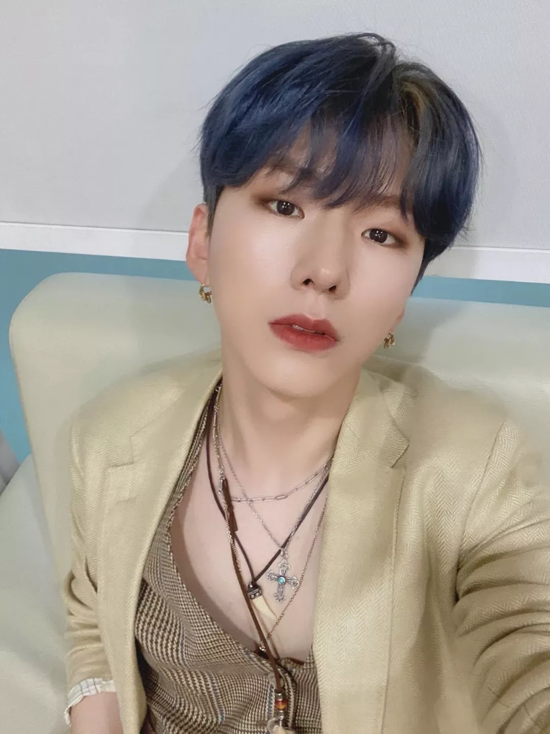 Recent activity shot of Kihyun (MONSTA X)