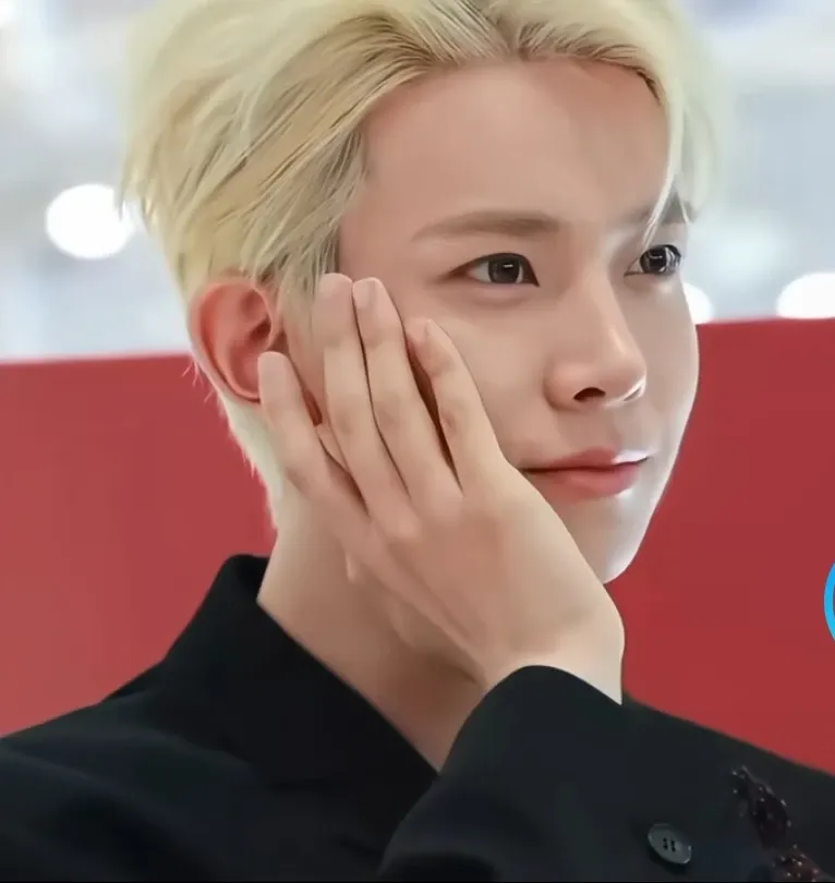 에반 최근 활동샷