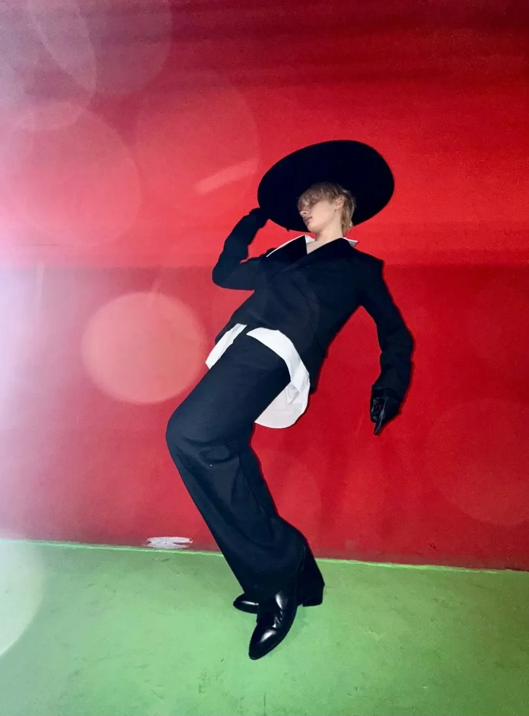 Latest photo of HueningKai (TOMORROW X TOGETHER)