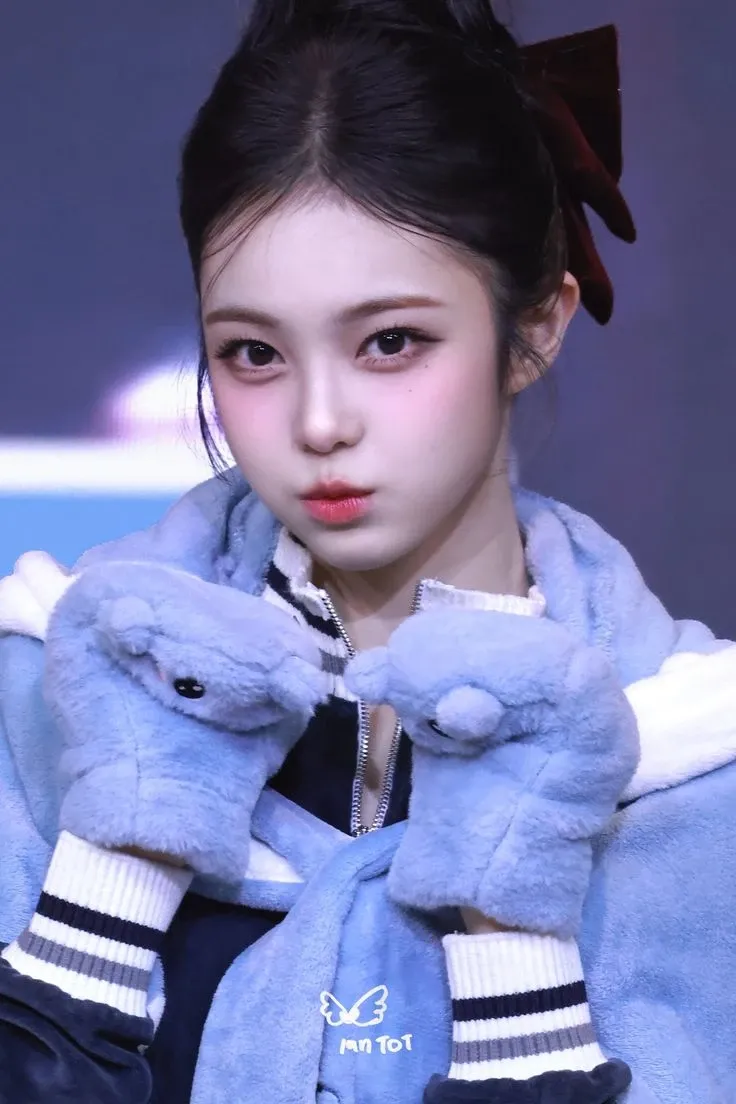 Latest photo of Ian (Hearts2Hearts)