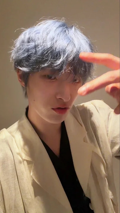 Behind-the-scenes cut of ATEEZ