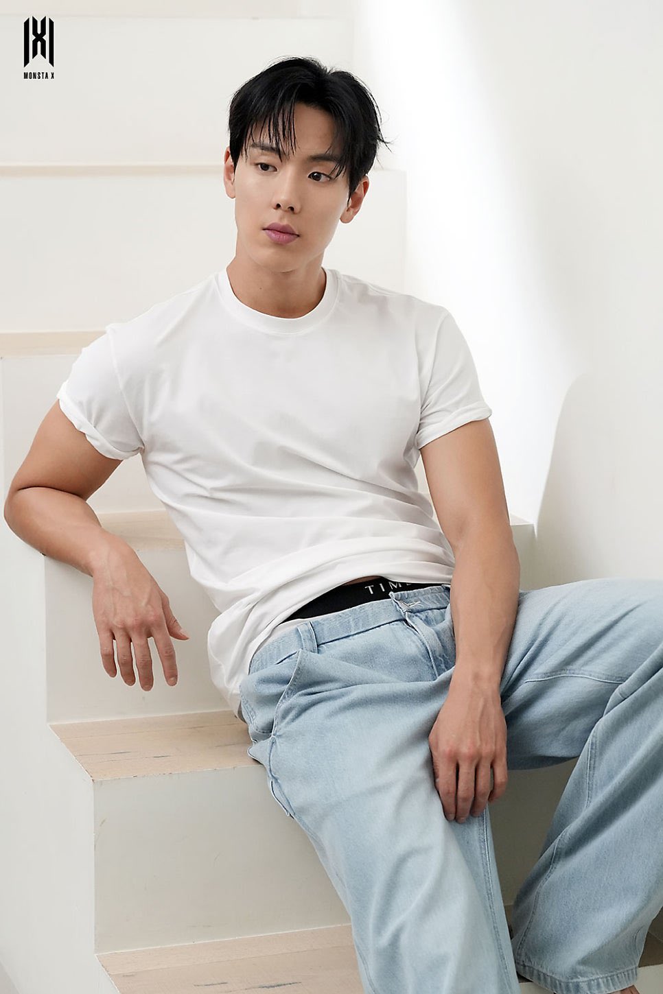 셔누 (몬스타엑스)의 비하인드 컷