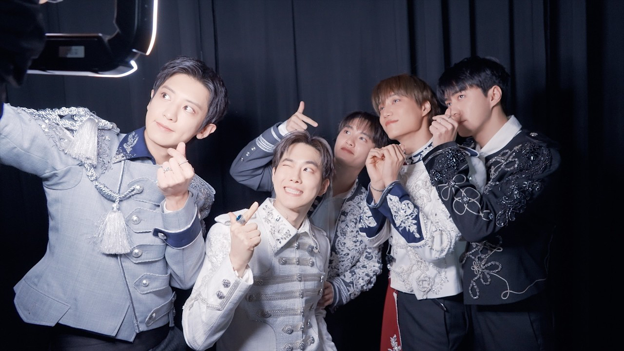 A moment captured by EXO's fan