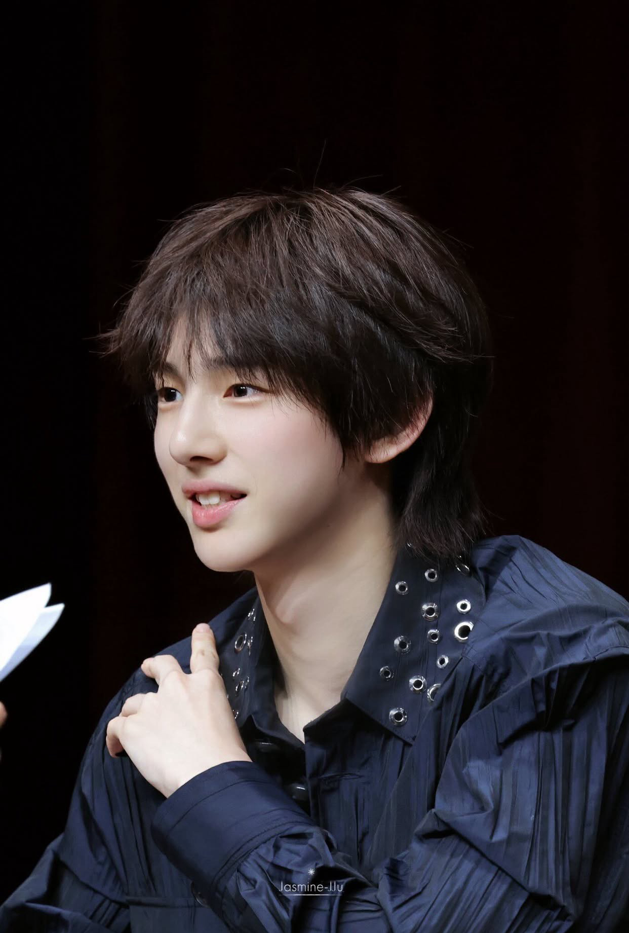 A moment captured by CORTIS's fan