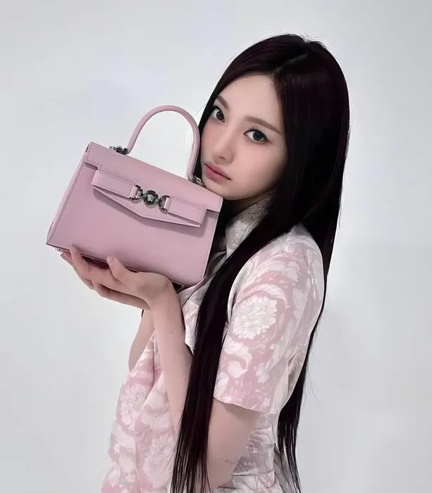 寧寧 (aespa)的幕後花絮