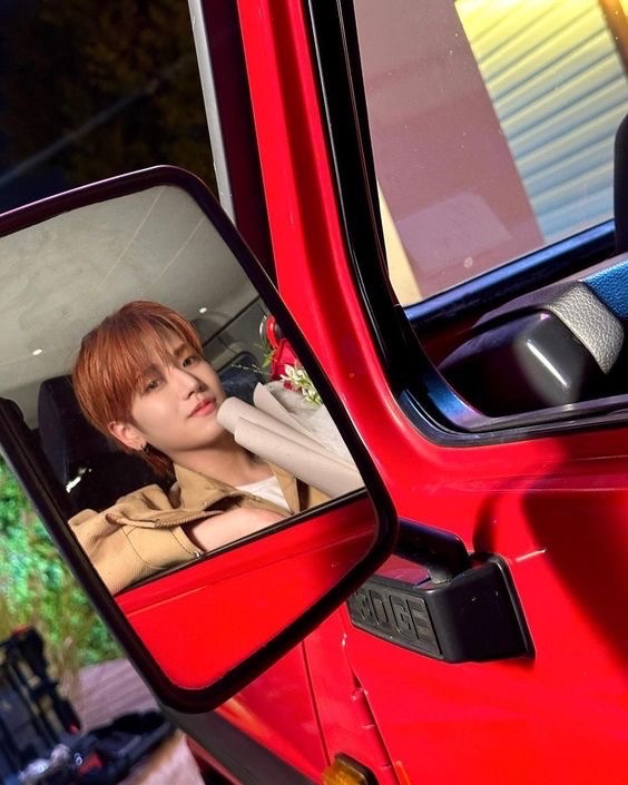 A moment captured by Riwoo (BOYNEXTDOOR)'s fan