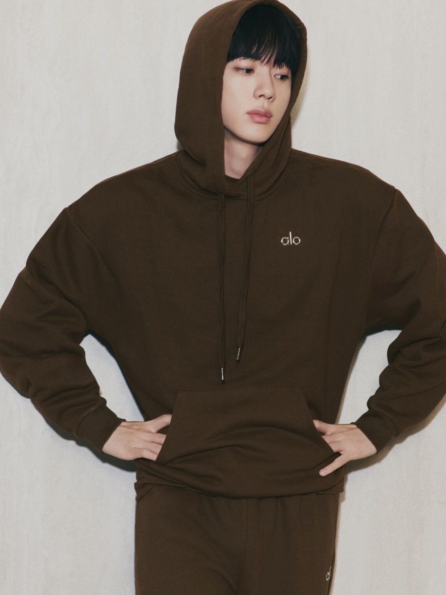 Foto terbaru Jin (BTS)