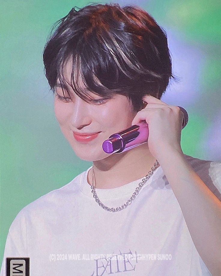 선우 (ENHYPEN) 최근 활동샷