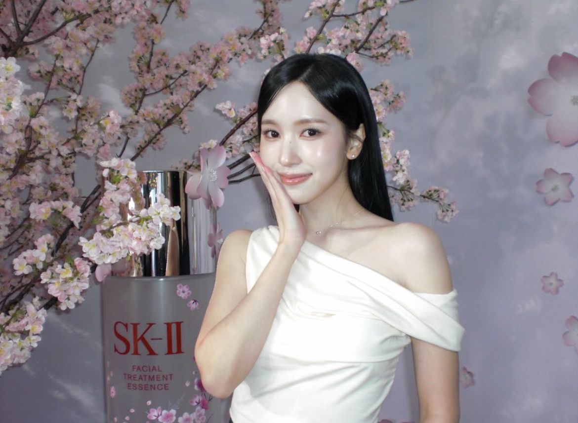 미나 (TWICE)의 최신 사진