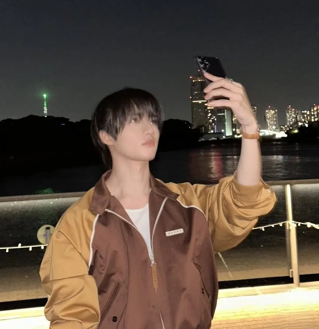 Latest photo of Beomgyu (TOMORROW X TOGETHER)