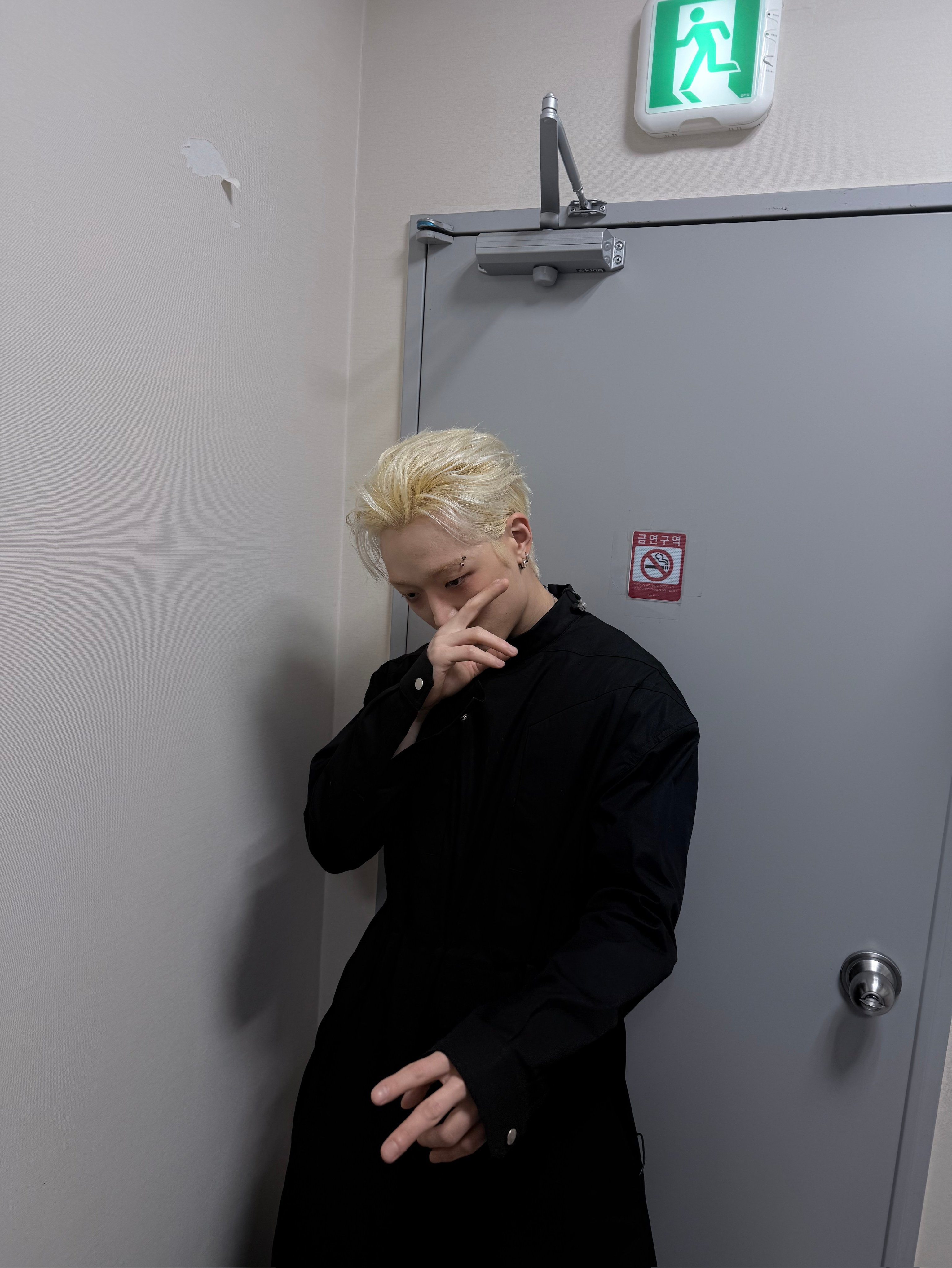 Behind-the-scenes cut of BOBBY (iKON)