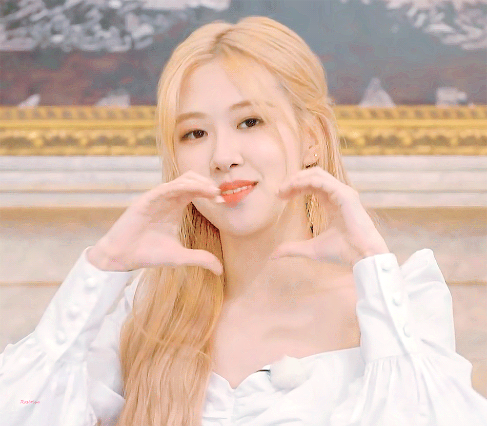 Latest photo of ROSÉ (BLACKPINK)