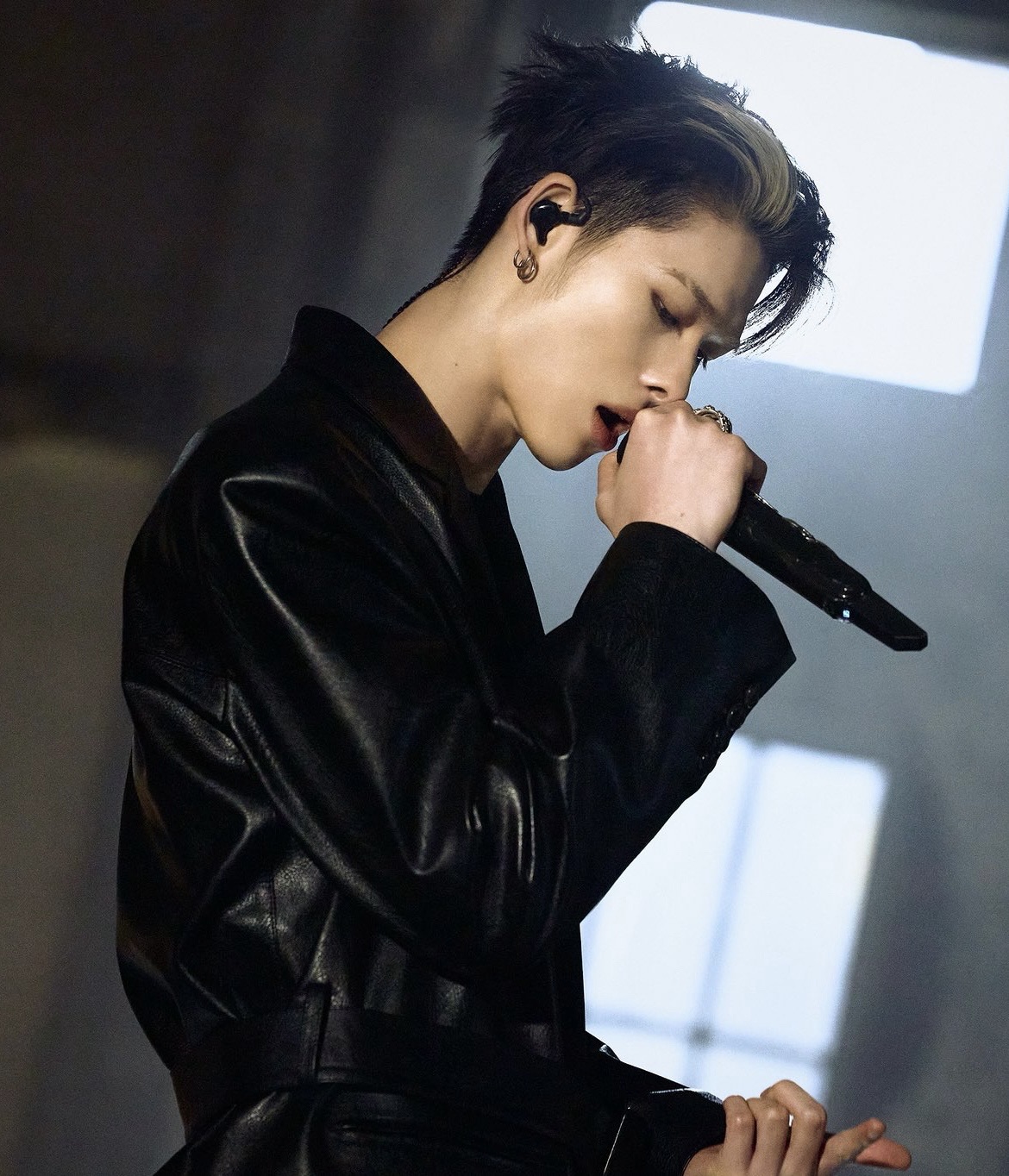 Recent activity shot of NI-KI (ENHYPEN)