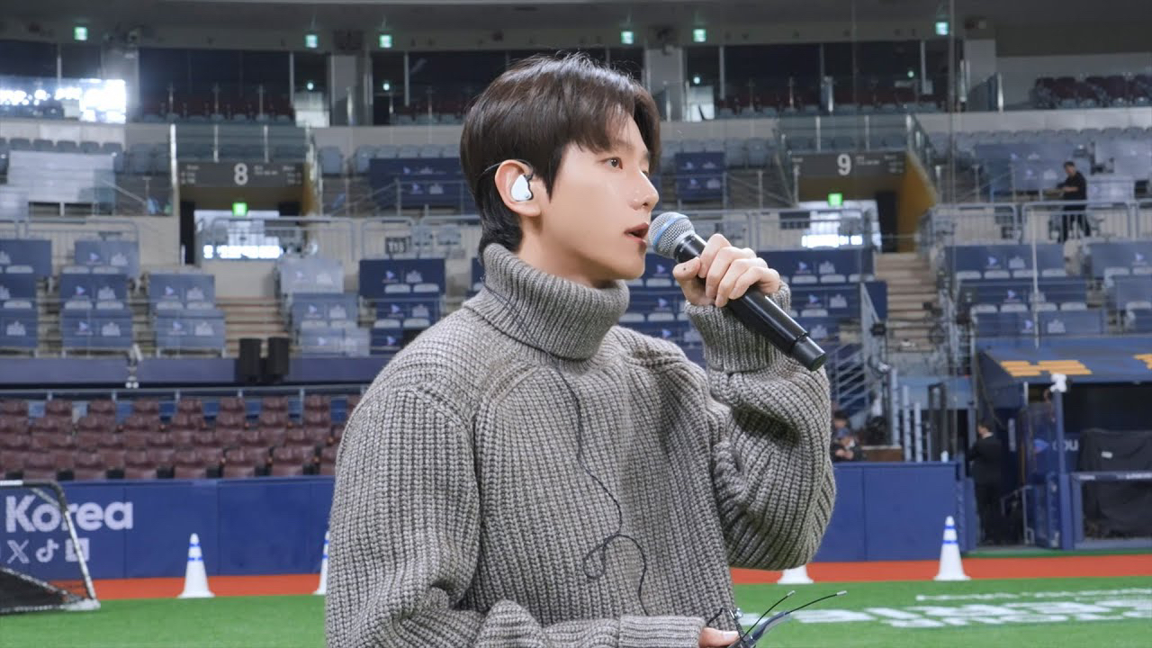 Recent activity shot of Baekhyun (EXO)