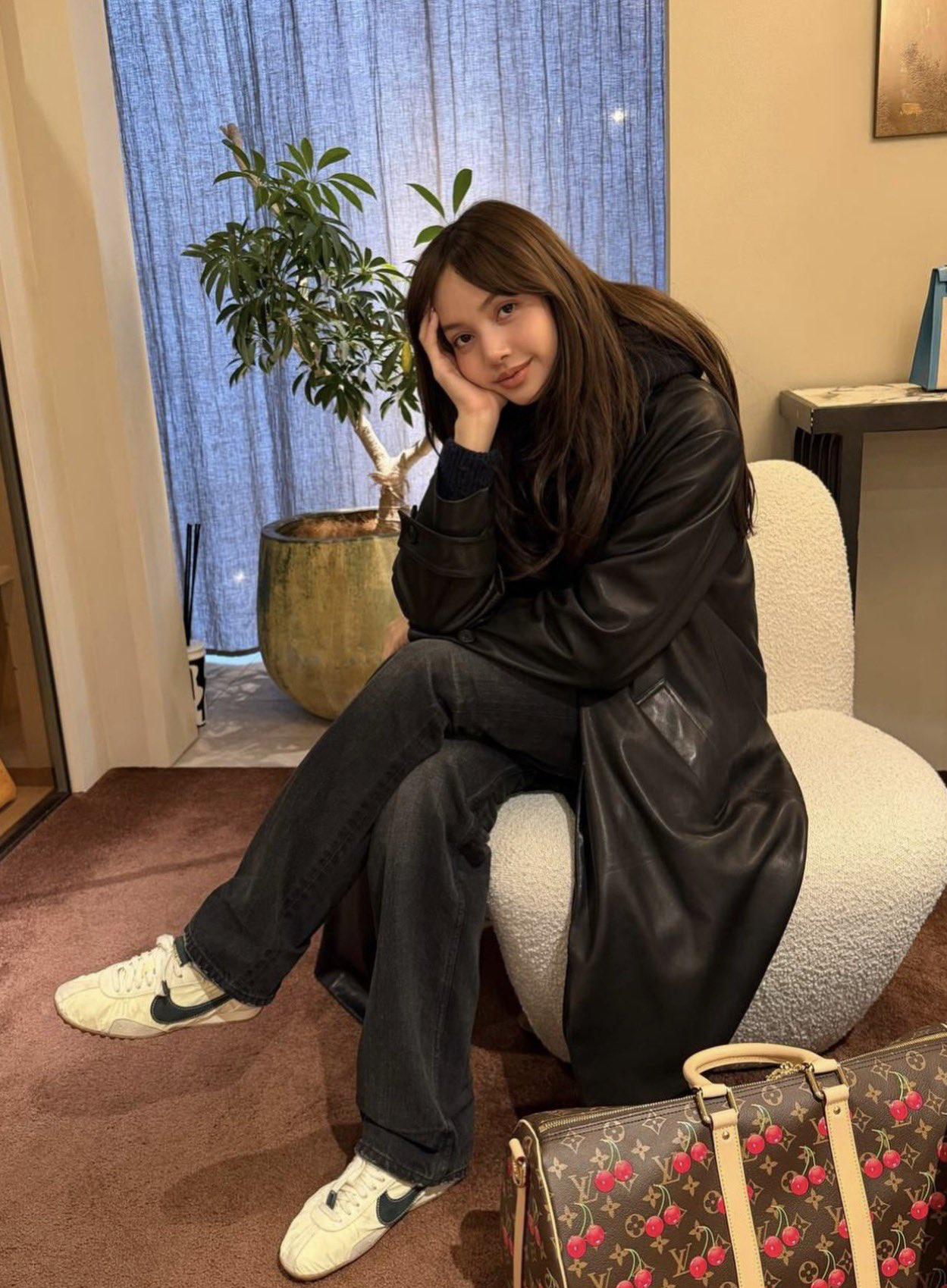 Recent activity shot of Lisa (BLACKPINK)